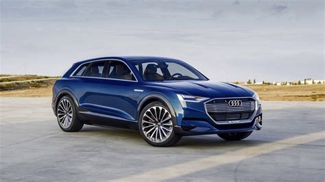 A­u­d­i­,­ ­T­e­s­l­a­­y­a­ ­K­a­f­a­ ­T­u­t­a­c­a­k­ ­İ­l­k­ ­E­l­e­k­t­r­i­k­l­i­ ­S­U­V­ ­M­o­d­e­l­i­n­i­ ­T­a­n­ı­t­t­ı­